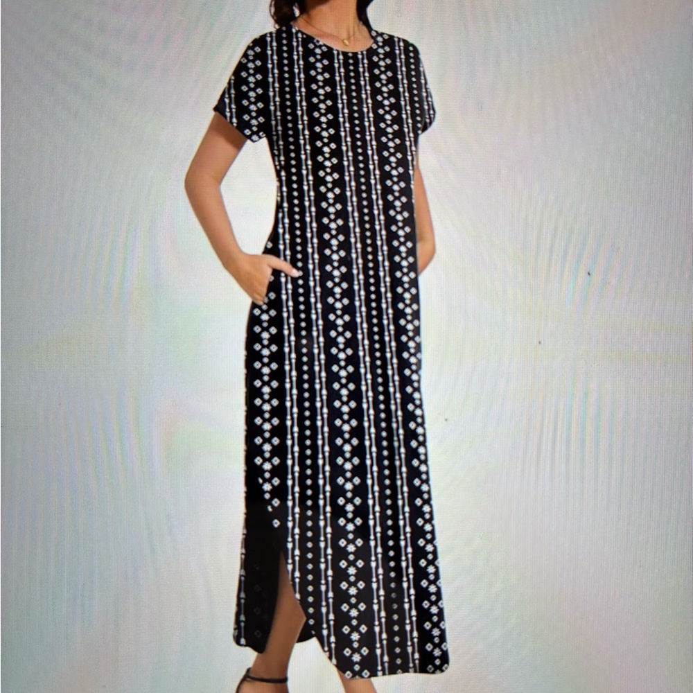 Black and White Patterned Women's Dress - Picture 4 of 8